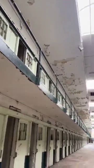 Заброшенный мир