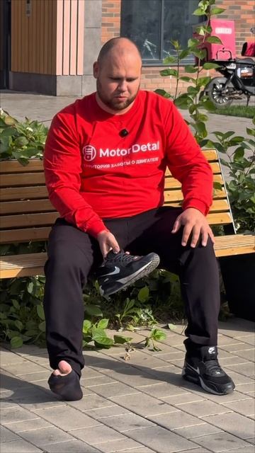 Узнал кого нибудь ?
