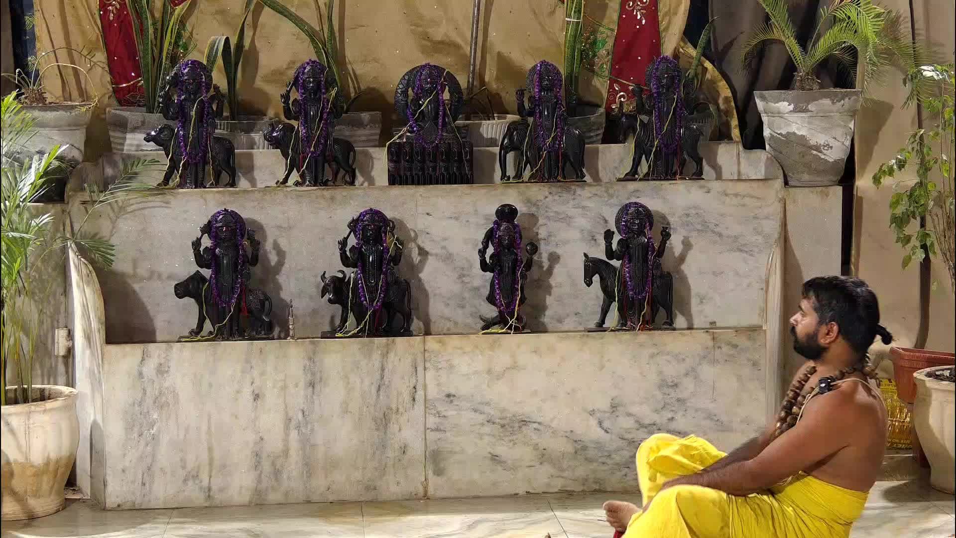 LIVE: YagyaLive