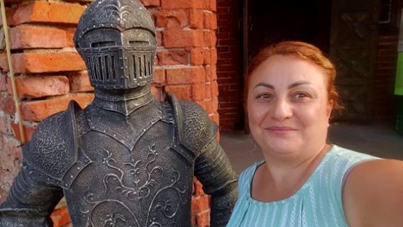 Прогулка по Замку ШААКЕН /  Побывали в Сыроварне / Пересадила Цветы /