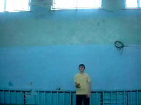 Nice juggling 4 balls Mills mess two up 360