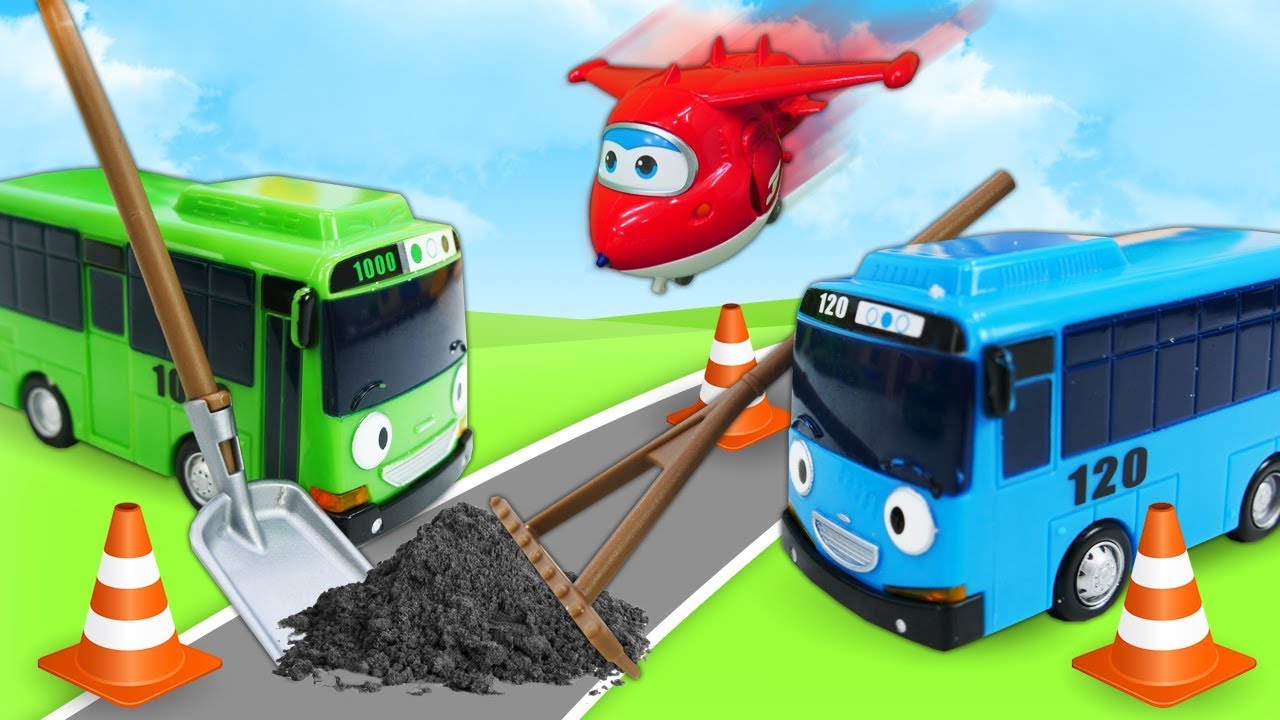 Tayo the Little Bus Toys  Toy Vehicles for Kids: Toy Cars and Buses for Kids Repair the Road
