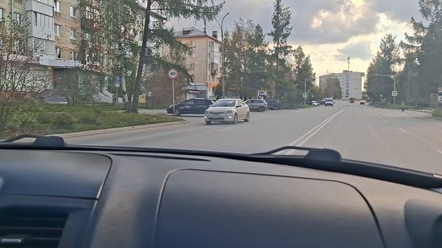 Торгуем второй день в  городе Асбесте_ Неадекватные покупатели  коров.Болталка / Экскурсия в Асбесте