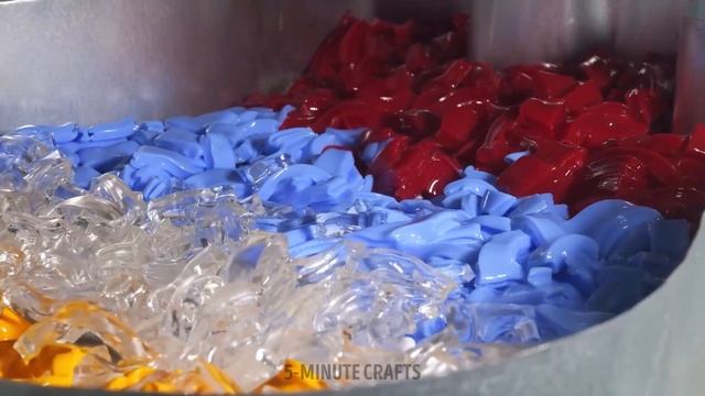 Удивительные способы переработки старых пластиковых изделий