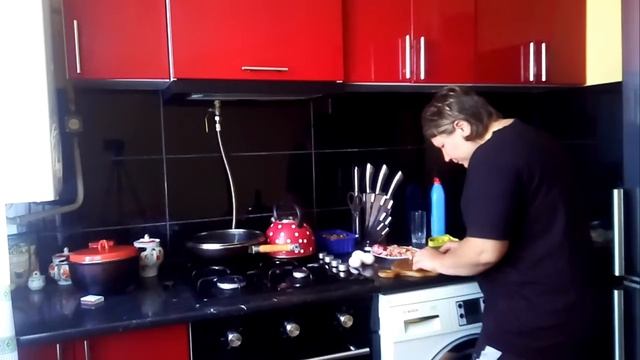 НАТАША УЕХАЛА ГОТОВЛЮ ЗАВТРАК