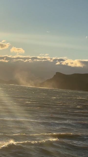 Кто знает , что это такое ❤️⛰️🏄♂️🏖️🐬☀️🌊