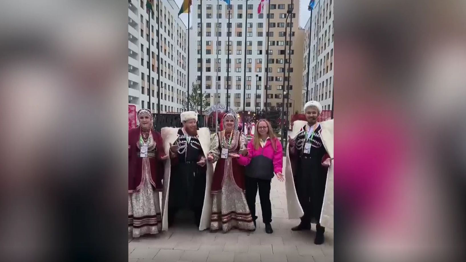 Преподаватель английского языка из Первоуральска Юлия Плешкова приняла участие в Международном фести
