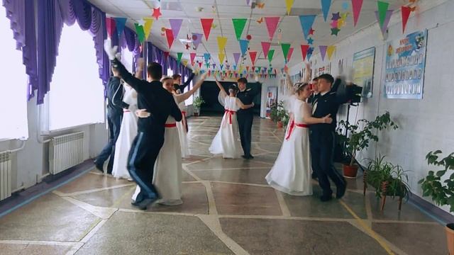 Танцевальный коллектив Созвездие участвует в конкурсе (2)