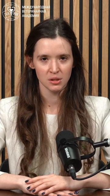 Голубева Алина Аркадьевна -Преподаватель дисциплин: англ.язык, рус.язык и культура речи, лат.язык