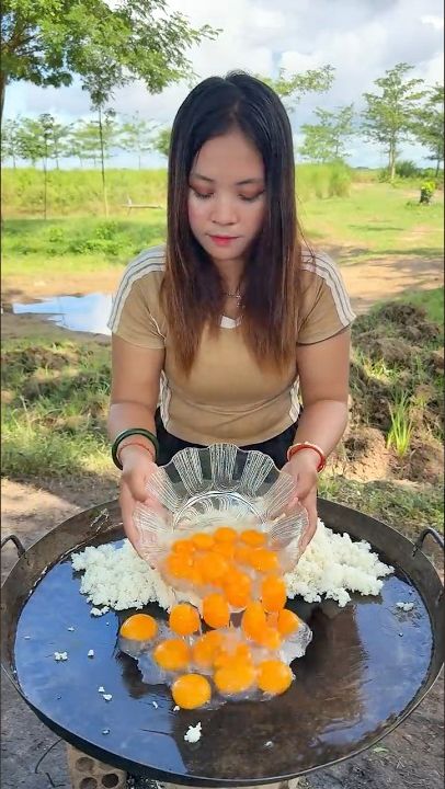 Рецепт вкусного жареного риса с яйцами и курицей