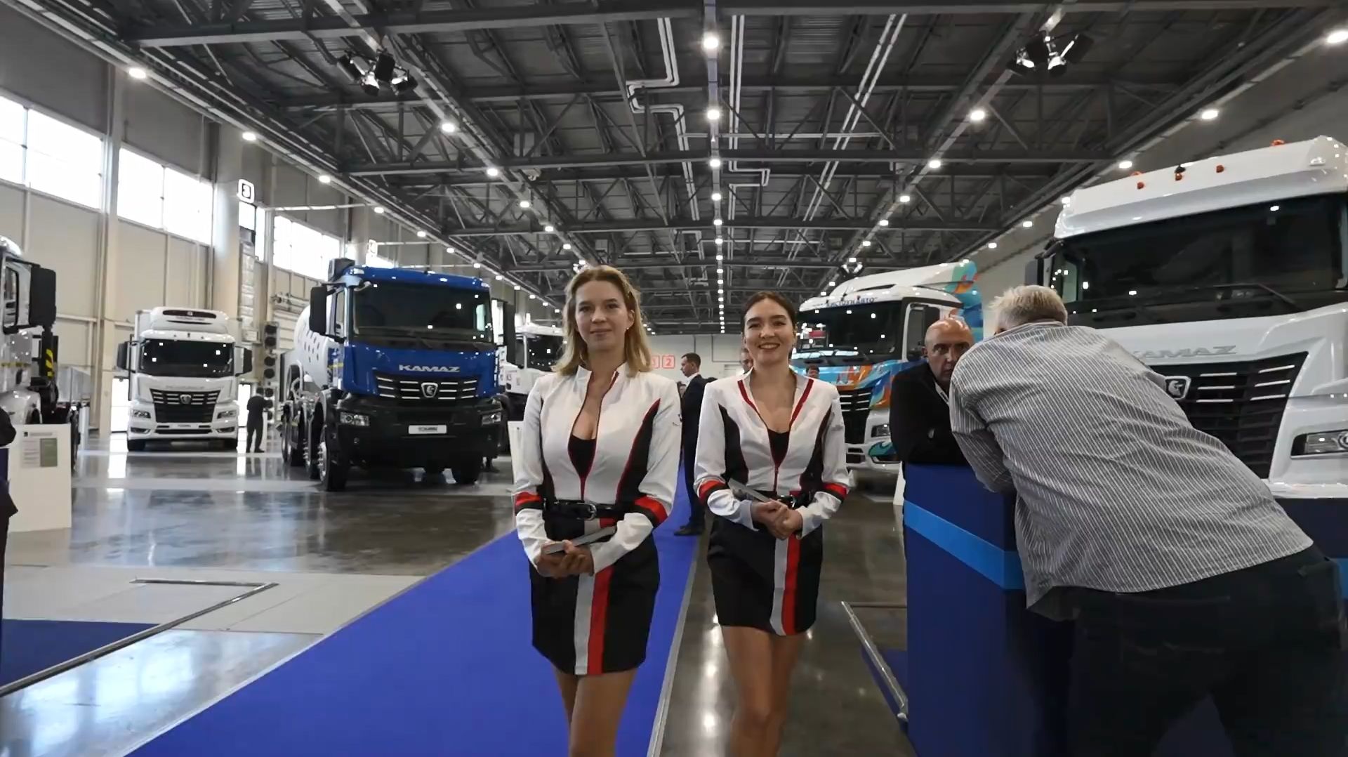 КАМАЗы поколения #К5 на выставке «Комтранс-2026»