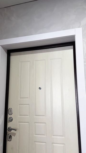 🏠 Поставили входную дверь? Не забудьте про эту деталь!