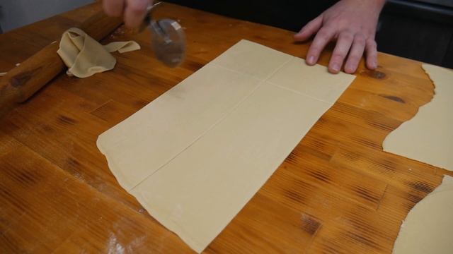 Манты_домашние_и_сочные__Все_се...кки_лепки_и_точные_граммовки.mp4