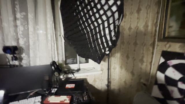 Наконец то я поставил новый стол он в разы лучше