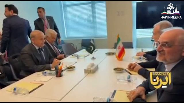 Встреча Пезекесяна с премьер-министром Пакистана