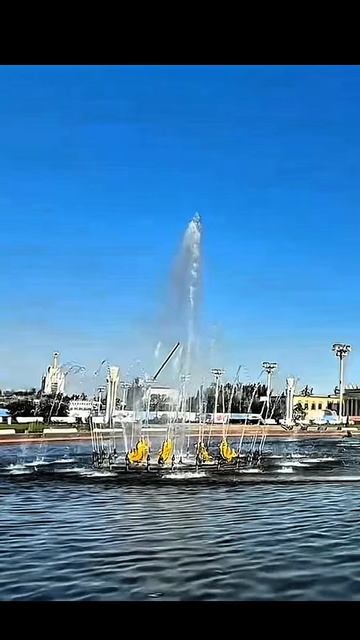 Фонтан на ВДНХ ⛲ 3 минуты спокойствия и живого звука воды