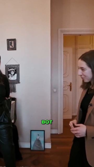 Гурченко взяла молоток и гвозди. И вот результат