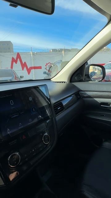 Mitsubishi Outlander Кроссовер 5 дв. 2.4 CVT 4WD 2016г