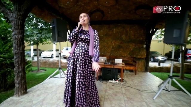 Седа Мукаева -красиво поёт  HD