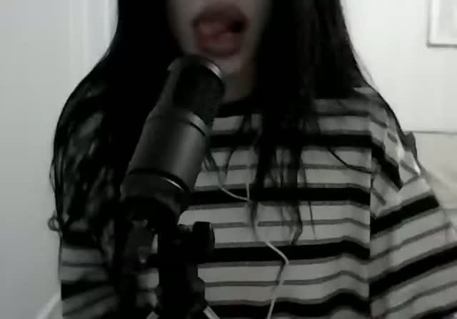 Asmr няшка из дискорда мурчит