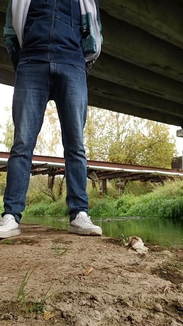 Обзор мужских зауженных джинс.