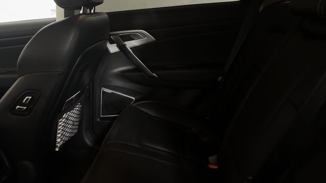 Geely Atlas 08416
