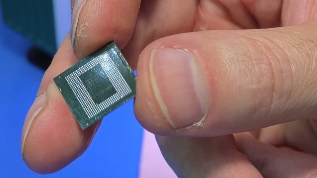 Samsung S23 Ultra не включается реболл процессора.