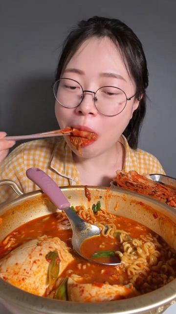 корейский мугбанг 🍜