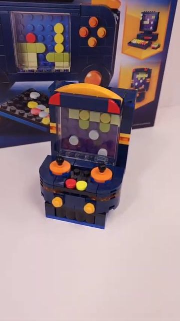 412 Aston Martin LEGO F1 Collectible Race Cars 71049