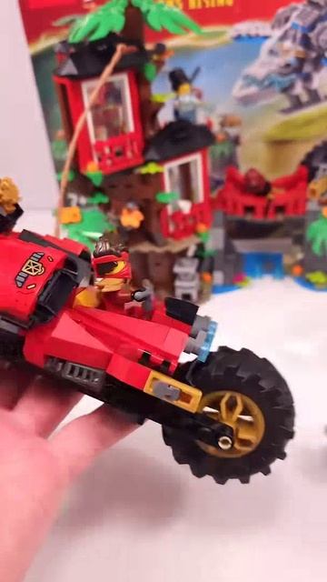 LEGO NINJAGO боевой дом на дереве ниндзя 71857
