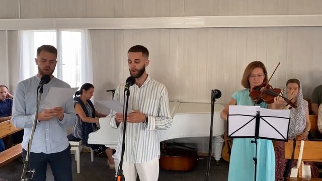 ЛЮБОВЬЮ ВЕЧНОЙ Твоей любовью я на сей земле живу -- дуэт братьев