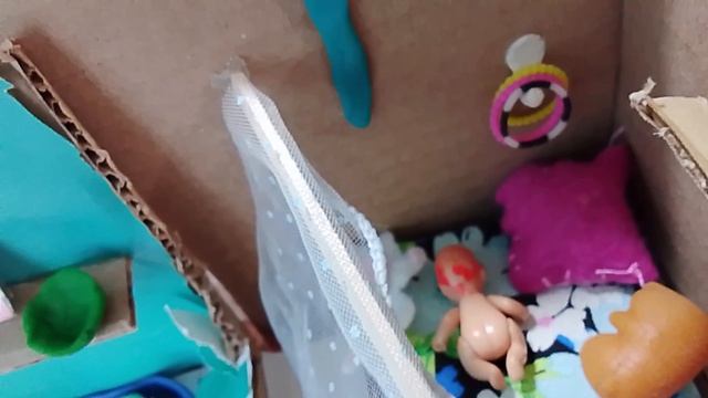 НЯНЬ-РОБОТ У НАС ДОМА ЧТО ДЕЛАТЬ С АМЕЛИИ😱🫪