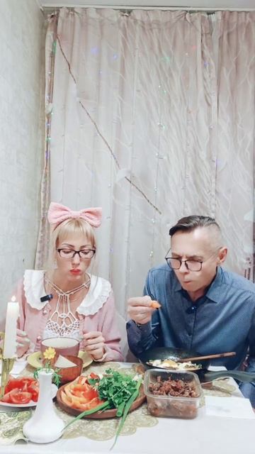 Яичницафрагмент мукбанга