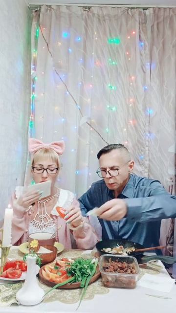 Яичницафрагмент мукбанга