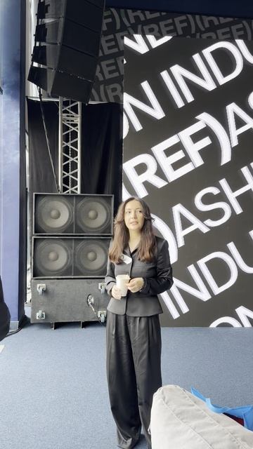 Мадонна Мур на Refashion
