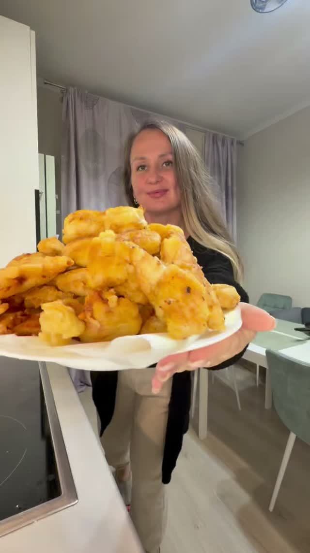 Куриные стрипсы из двух кусочков куриного филе