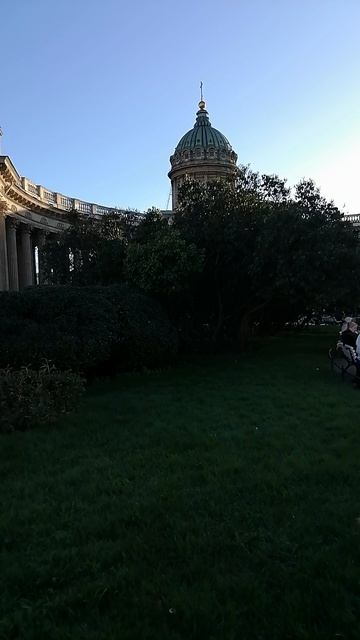 Вид на Казанский Собор