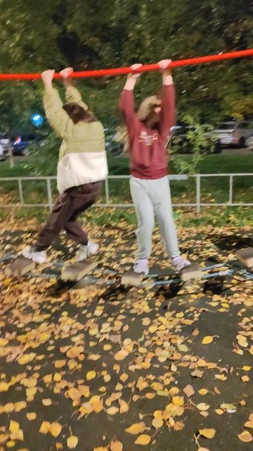 Пока мы в реках он😑