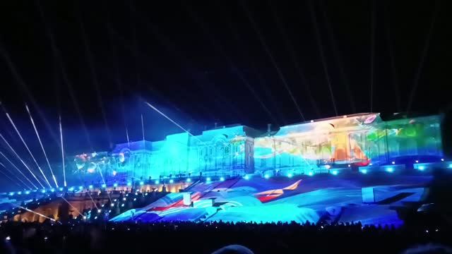 Осенний фестиваль фонтанов Счастье