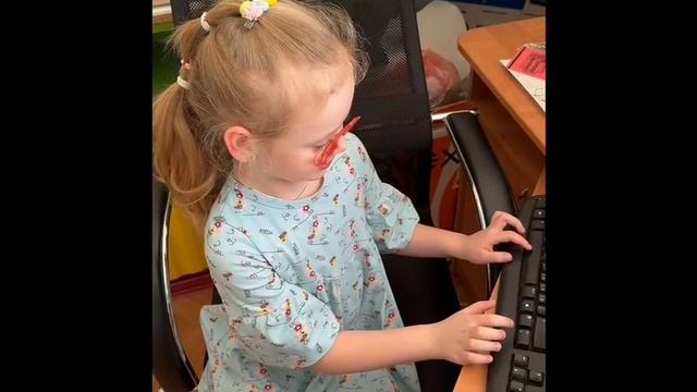 Видео поздравление на 8 марта в детском саду