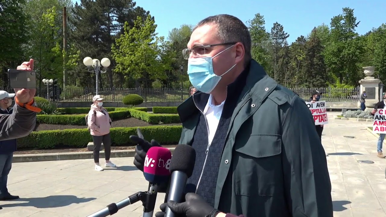 Urmăriți în direct flash-mob-ul organizat de Asociația Dreptul la dreptate