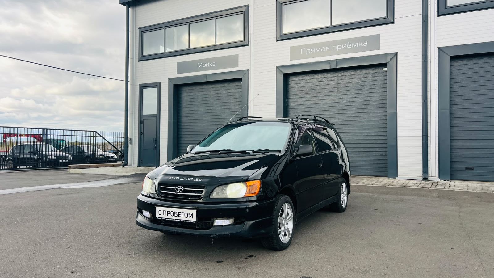Toyota Ipsum 2000 год