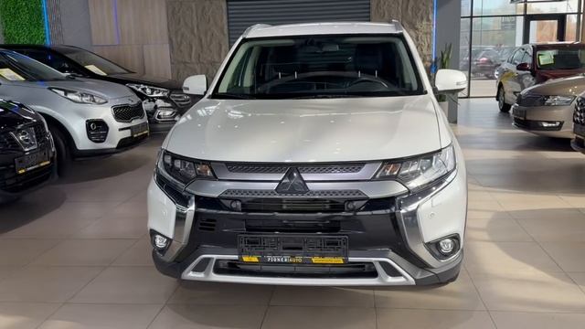 Mitsubishi Outlander III Рестайлинг 3 2021