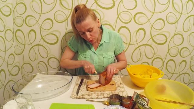Запеченная картошка с салом в духовке