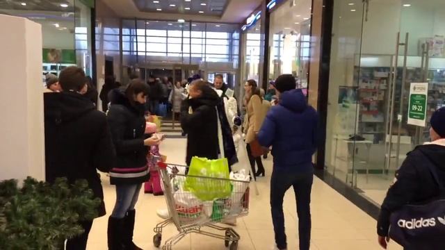 Дед Мороз в Ашане