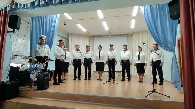 Экипаж - одна семья