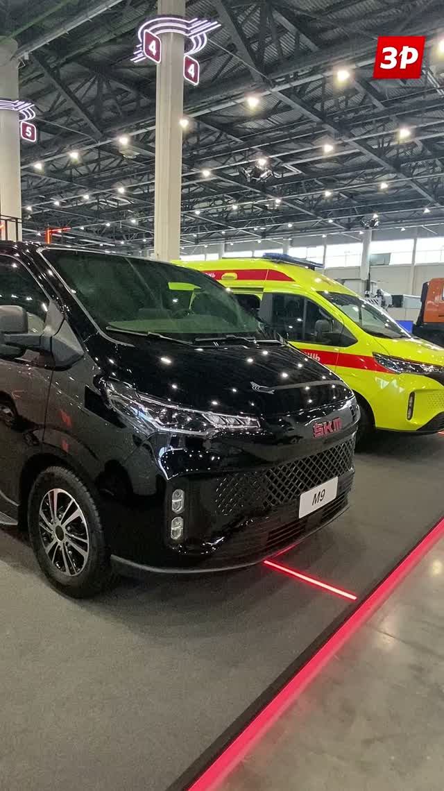 Бронированный SKM M9 массой 42 тонны!
