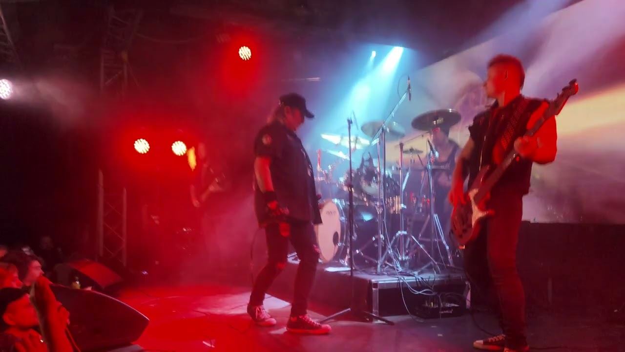 Группа Артур Беркут. 15 лет. Юбилейный концерт. 27 сентября 2026. Glastonberry club. Ракурс 2