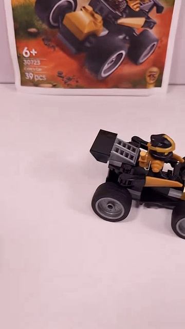 LEGO NINJAGO LEGACY машина ниндзя Cole (30723) [39 деталей]