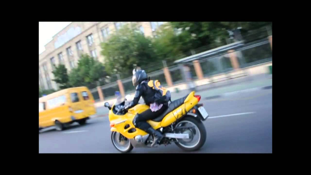 женская Мотокругосветка. девочки ездят на мото